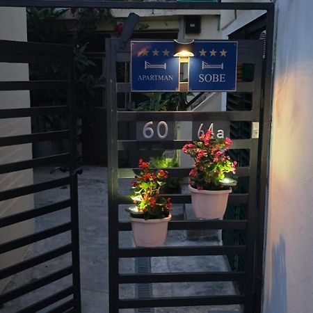 Guest House Varos Split Exterior foto
